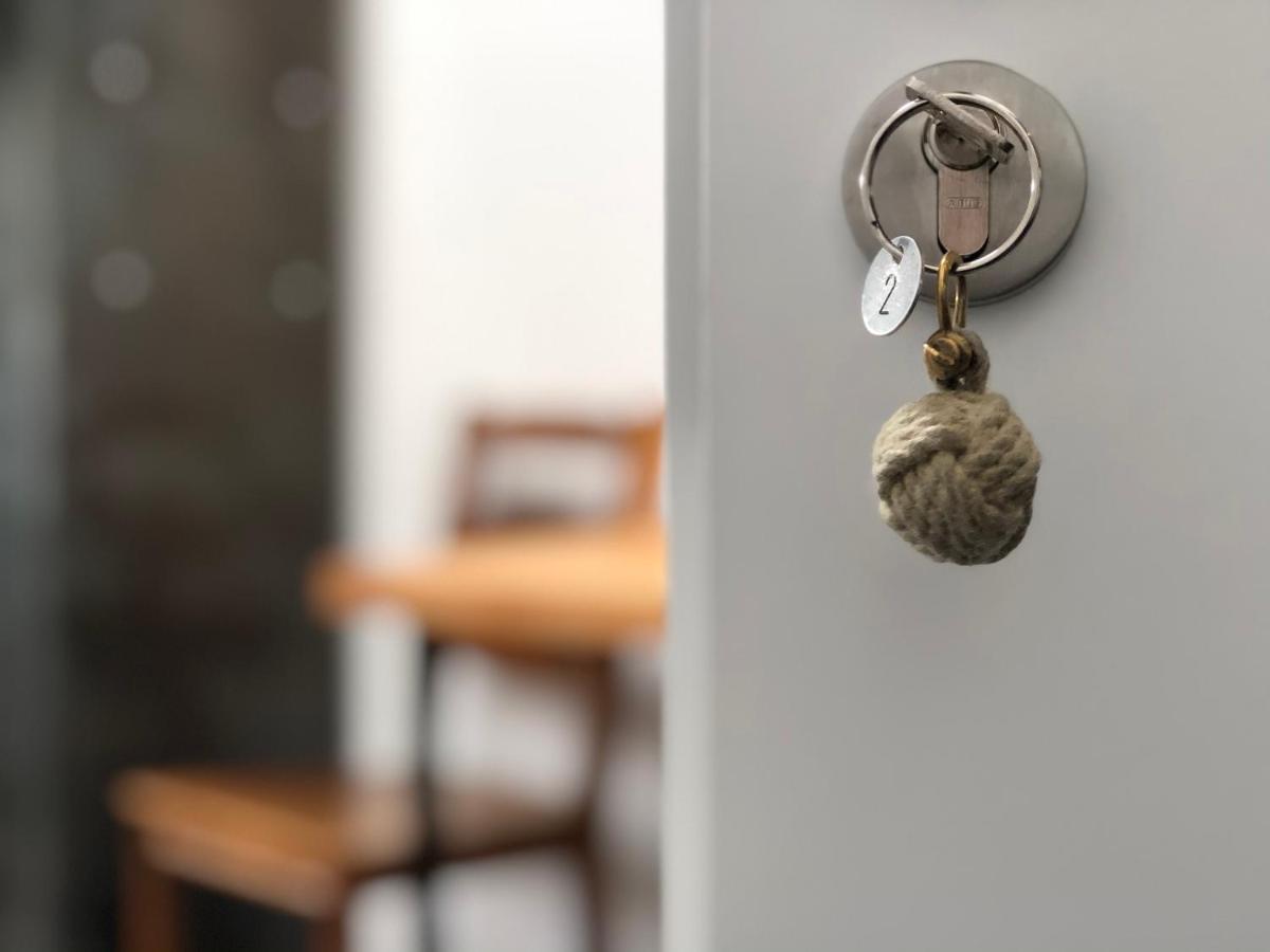 Schiffshotel "Schlafen Im Hafen" Hamburg Ngoại thất bức ảnh