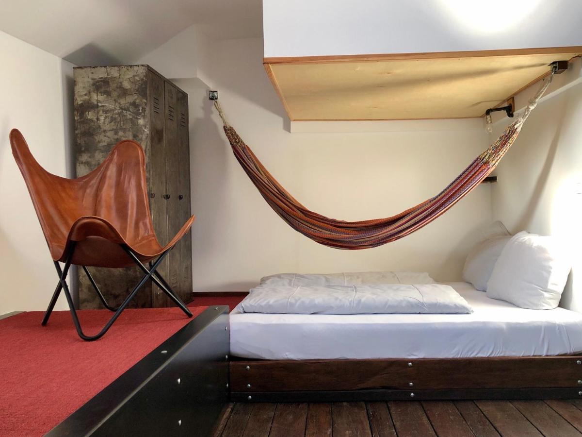 Schiffshotel "Schlafen Im Hafen" Hamburg Ngoại thất bức ảnh